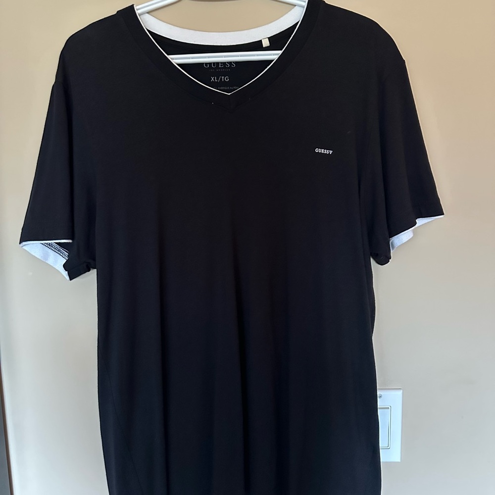 Guess Men's Black Short Sleeve Tee